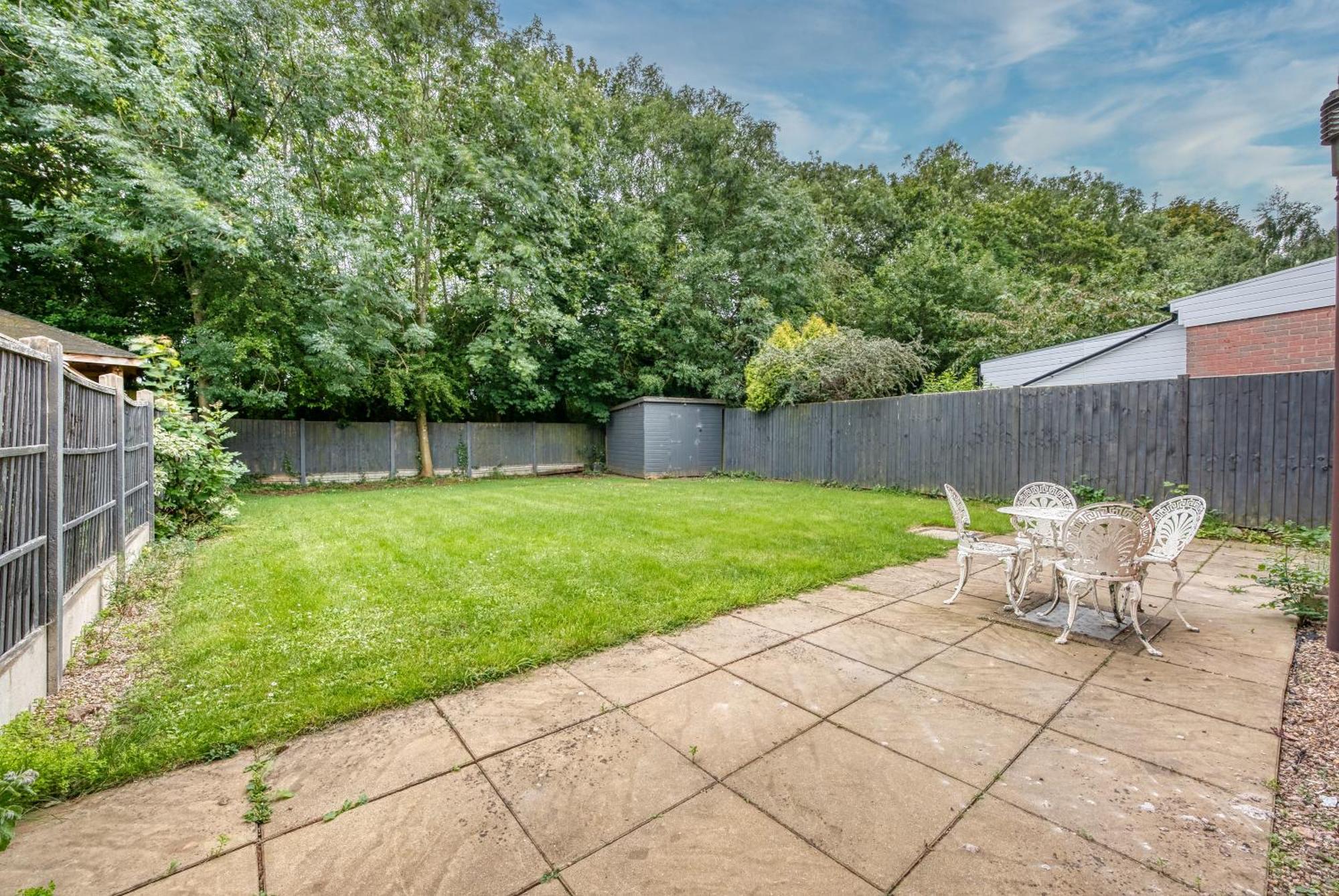 Capri 13 Sa - 3 Bed House, Close To Loughborough University & M1 Motorway, Free Wifi, Big Garden, Ample Parking- Ask For Contractor Rates! Εξωτερικό φωτογραφία